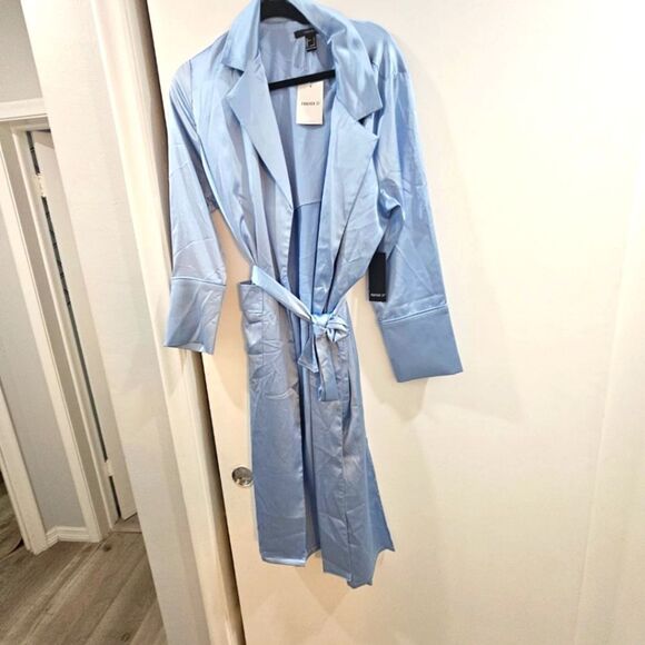 Baby Blue Trench Coat L - Picture 1 of 6